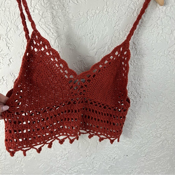 Charlotte Russe | Crochet Knit Cropped Tank Top Size XL - Picture 6 of 8